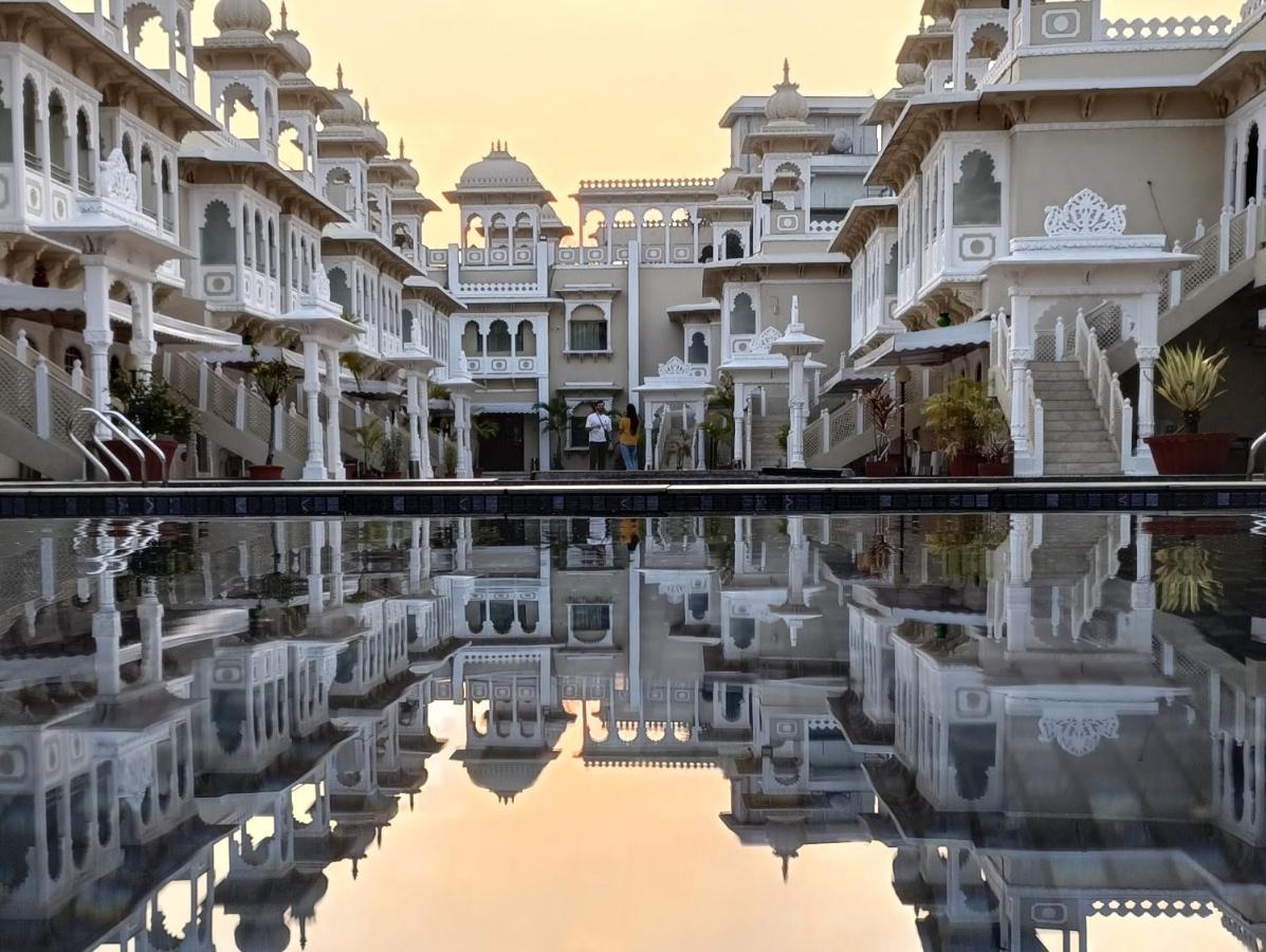 Hotel Gautam Lonavala Extérieur photo