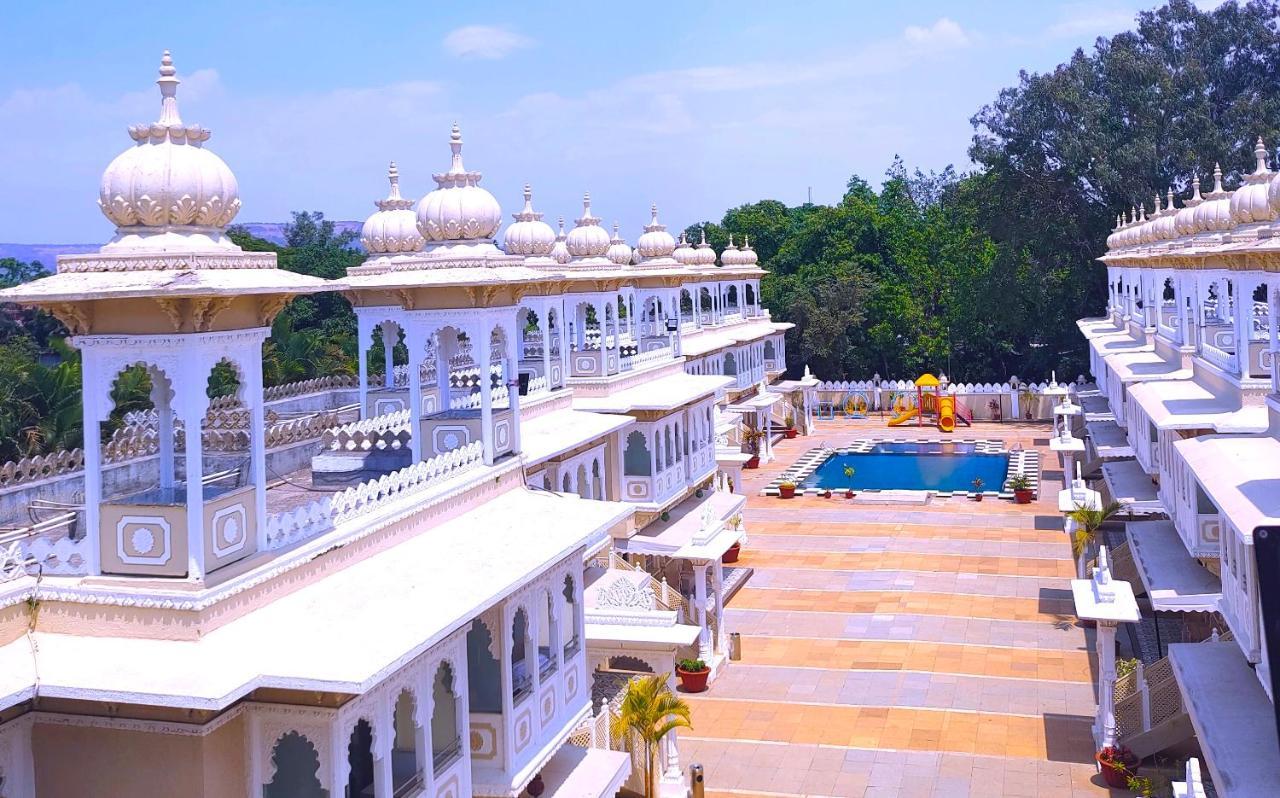 Hotel Gautam Lonavala Extérieur photo